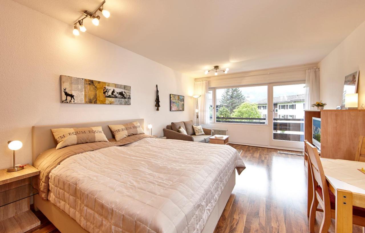 Alpenkette Apartment การ์มิช-พาร์เทนเคียร์เชน ภายนอก รูปภาพ